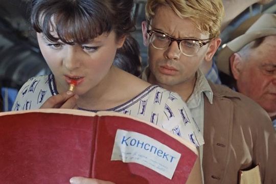 Можно ли читать в транспорте?