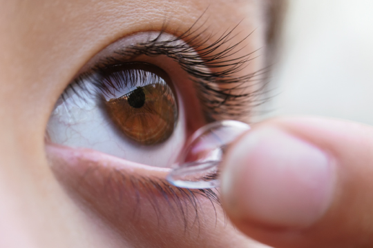 Какие бывают контактные линзы