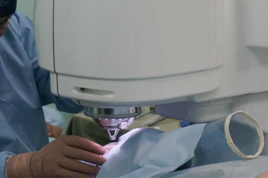 Ласик - операция и цены в клинике Коновалова