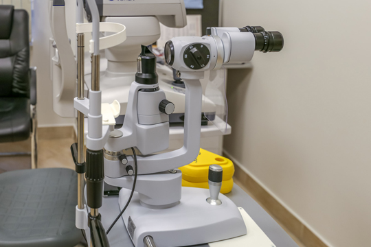 Как исправить косоглазие у ребенка и взрослого человека?