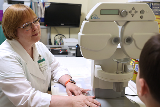 Астигматизм у детей: причины возникновения, симптомы и современные методы лечения