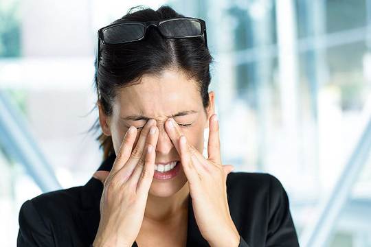 Синдром сухого глаза. Что делать, если капли не помогают?