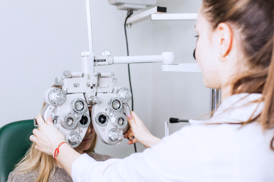 Гиперметропический астигматизм. Основные аспекты, причины и методы коррекции.