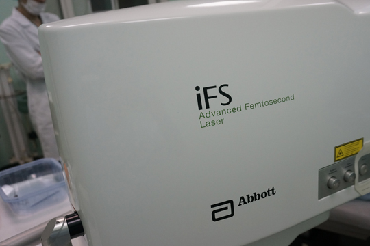 Виды лазерной коррекции дальнозоркости