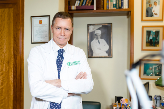 Описание офтальмологического центра Коновалова