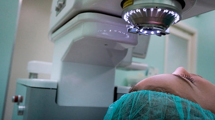 Ласик — операция по ценам клиники доктора Коновалова