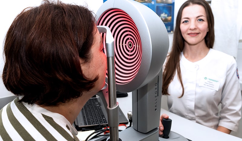 Технология CONTOURA® Vision в сочетании с методом ФЕМТО-лазик позволяет добиться максимальной остроты зрения Технология CONTOURA® Vision в сочетании с методом ФЕМТО-лазик позволяет добиться максимальной остроты зрения