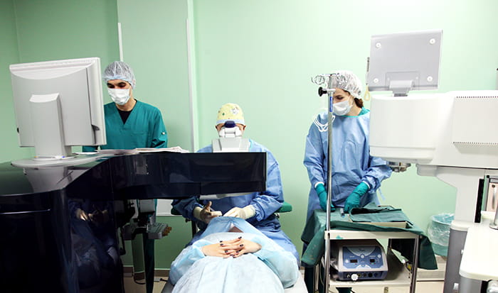 операция супер Ласик в Москве