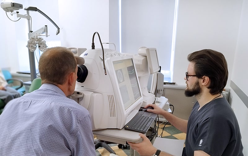 Оптическая когерентная томография позволяет измерить толщину всех слоев роговицы с точностью до микрона Оптическая когерентная томография позволяет измерить толщину всех слоев роговицы с точностью до микрона