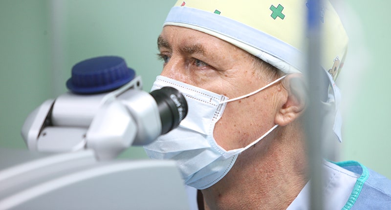 Возможностью избежать или, по крайней мере, замедлить потерю зрения является как можно более раннее выявление глаукомы