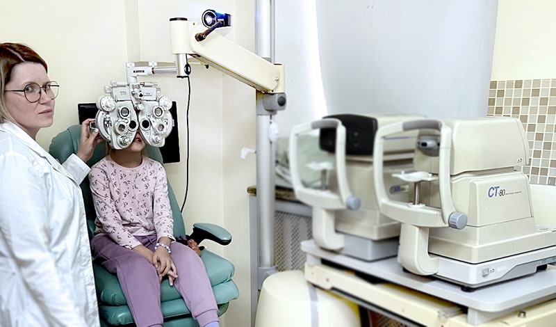 Неправильно подобранные очки могут вызвать головные боли и ухудшить зрение.