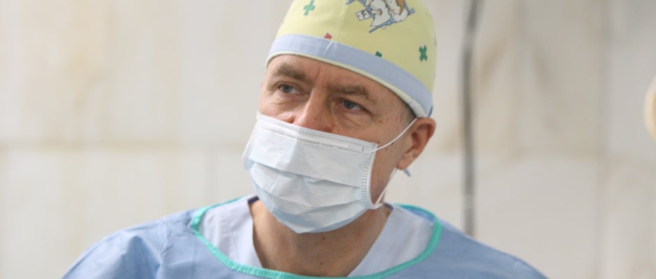 Причиной возникновения косоглазия обычно является нарушение сложной работы системы нервных соединений kosoglazie_u_vzroslyh.jpg