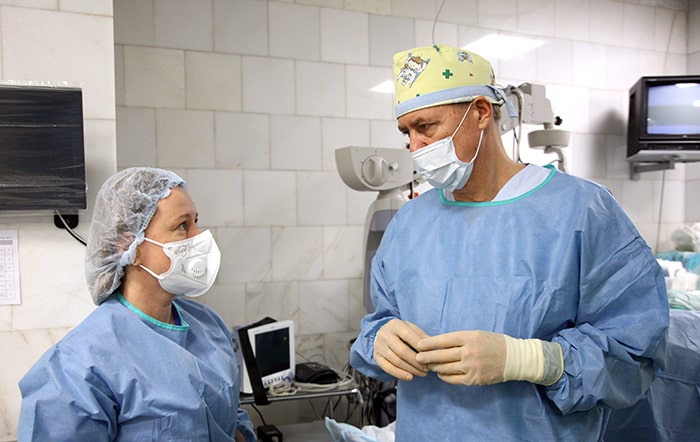 возрастная макулодистрофия (ВМД) является одной из ведущих причин необратимой потери зрения у людей старше 60 лет