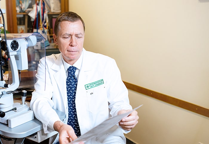 СЛТ показана практически всем пациентам с открытоугольной глаукомой СЛТ показана практически всем пациентам с открытоугольной глаукомой